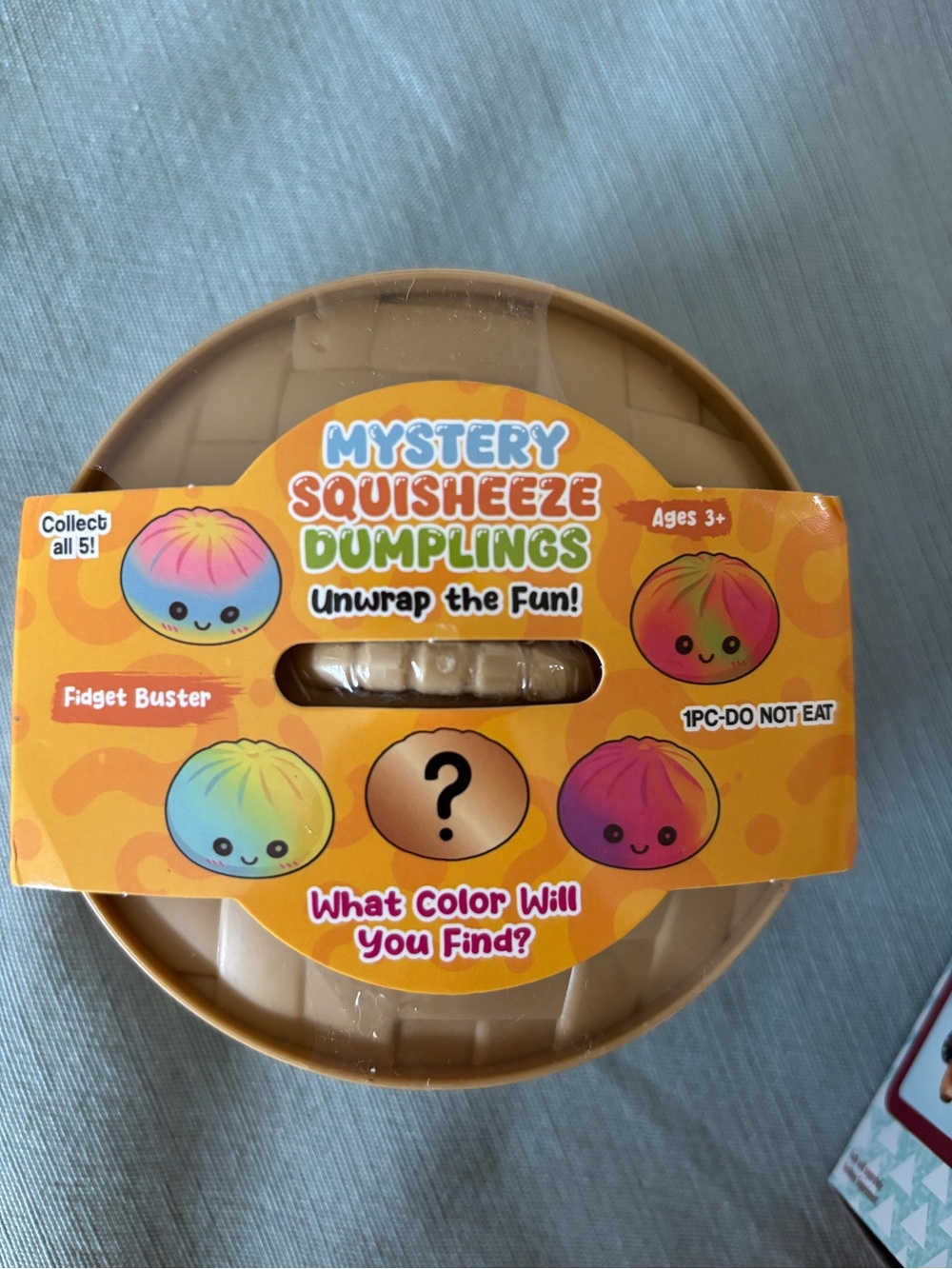 Mystery Squisheeze Dumplings - Surprise Toy